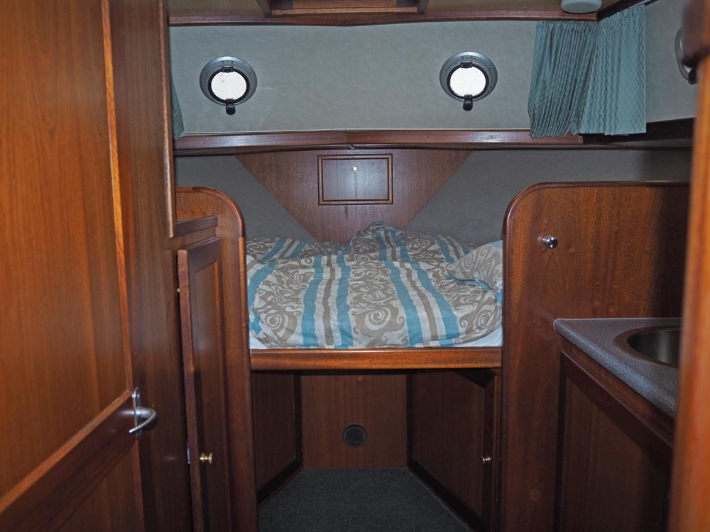 Fore ship, Accommodation